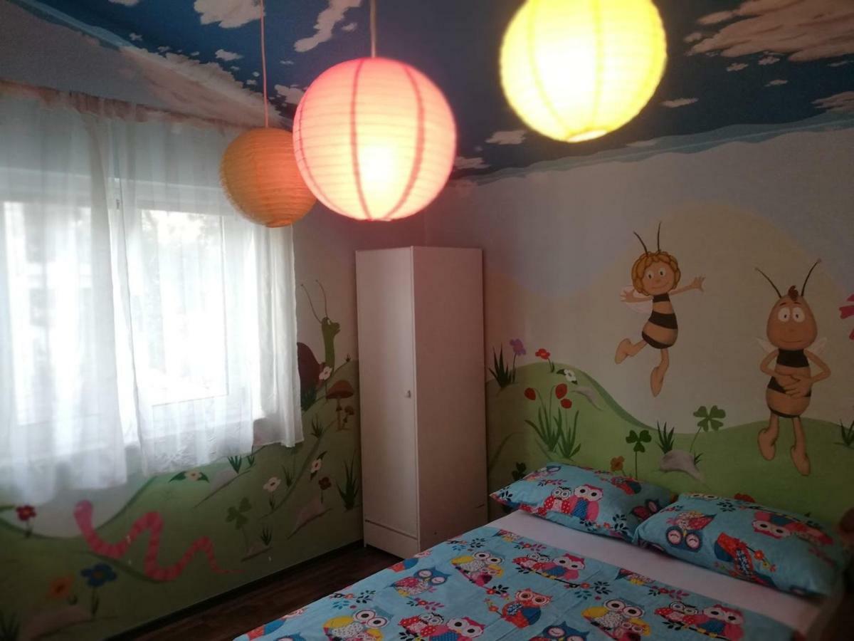 Apartment Bluebay Dugi Rat Exterior photo